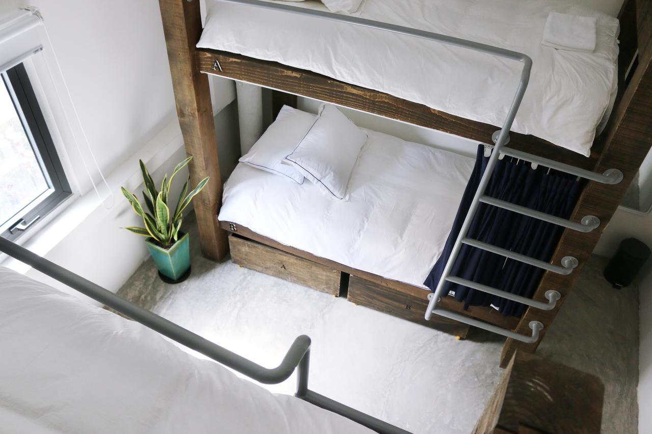 A Pousada The Dorm Saigon (Adults Only) Cidade de Ho Chi Minh Exterior foto